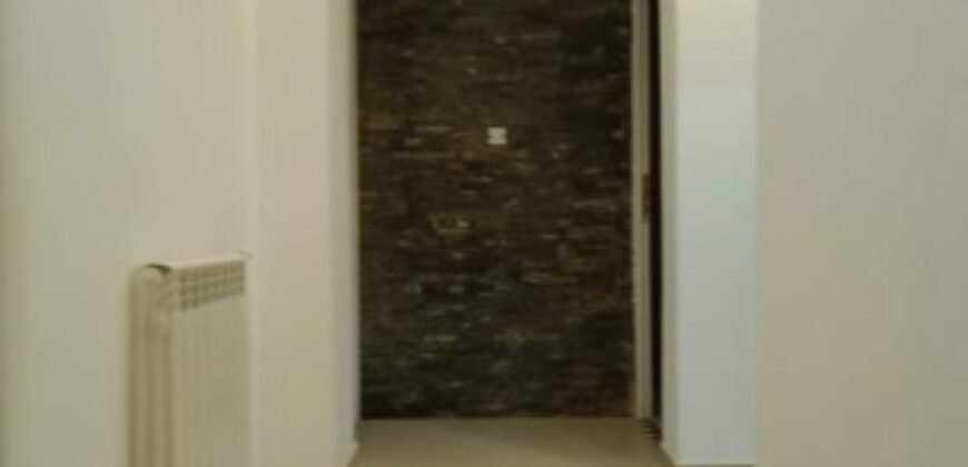 magnifique appartement a vendre à oran f3 hai Yasmine magnifique appartement a vendre à oran f3 hai Yasmine