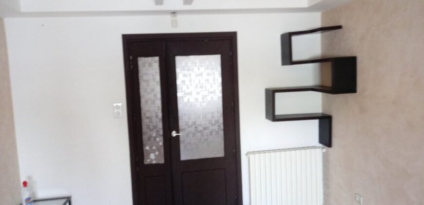 Vent apparemment f3 refait a neuf a Yasmine Vent apparemment f3 refait a neuf a Yasmine