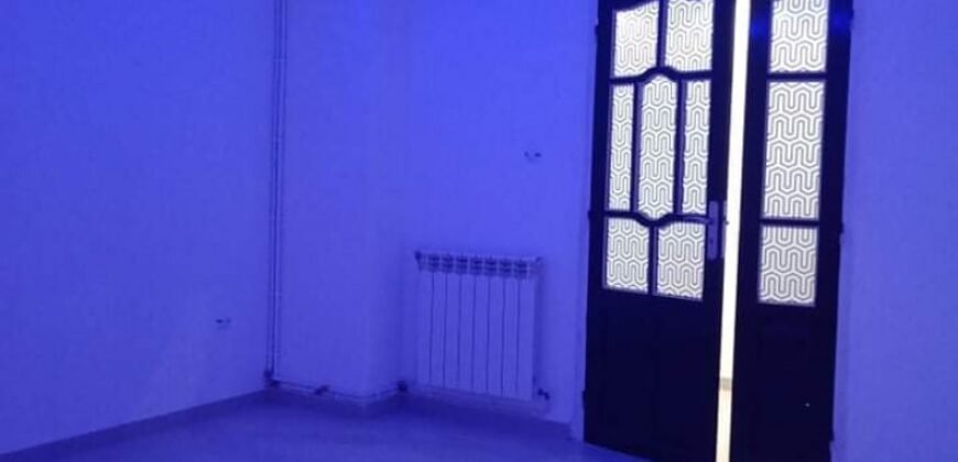 magnifique appartement a vendre à oran f3 hai Yasmine magnifique appartement a vendre à oran f3 hai Yasmine