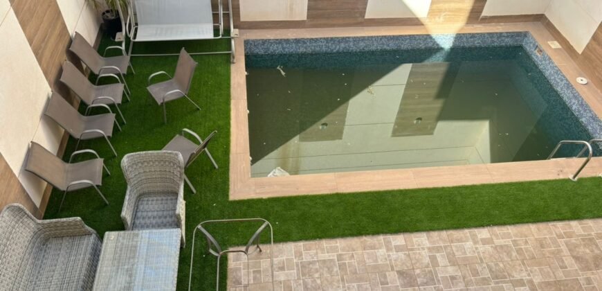 Vente Villa Oran moderne de 250m avec piscine meublè à fernandville Vente Villa Oran moderne de 250m avec piscine meublè à fernandville