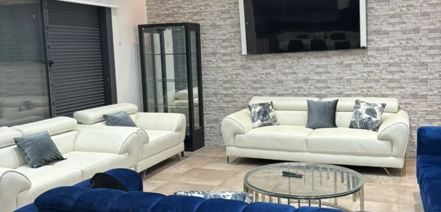Vente Villa Oran moderne de 250m avec piscine meublè à fernandville Vente Villa Oran moderne de 250m avec piscine meublè à fernandville